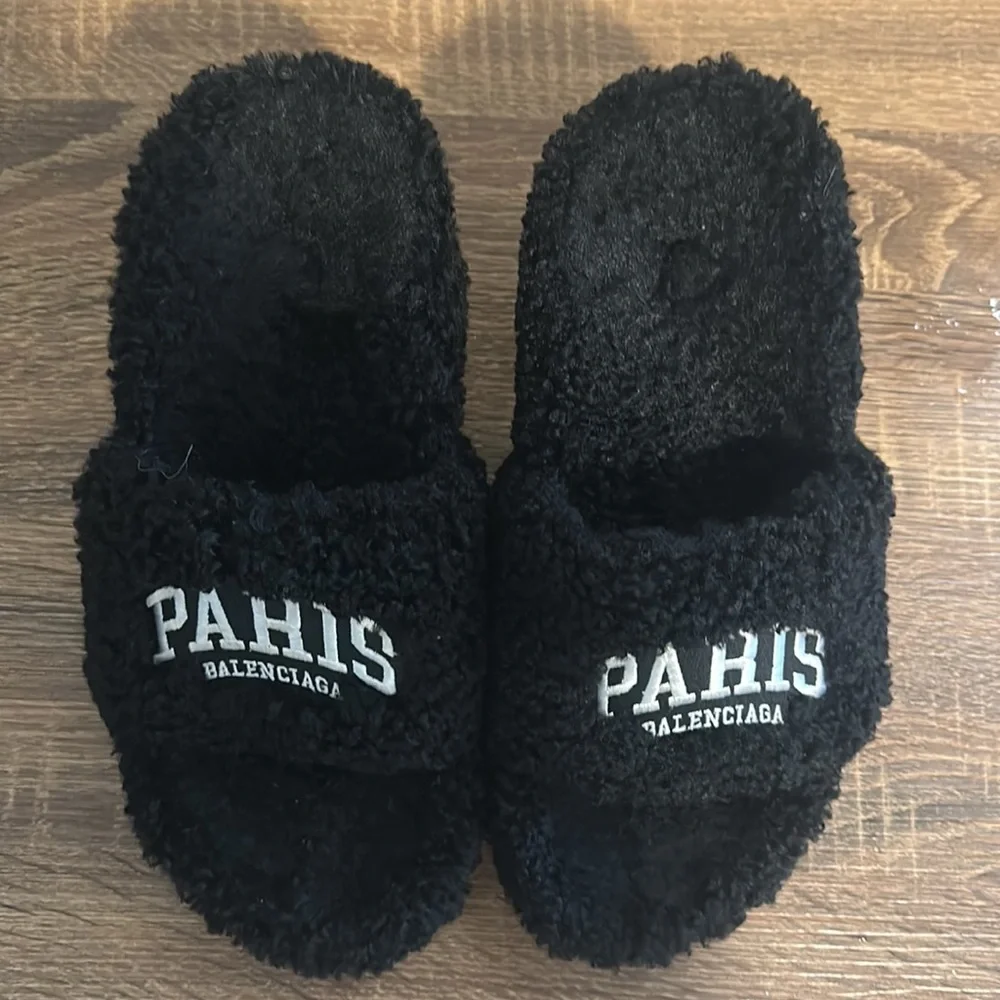 New Balenciaga fur, heals shoes. Never been worn. - Picture 2 of 3